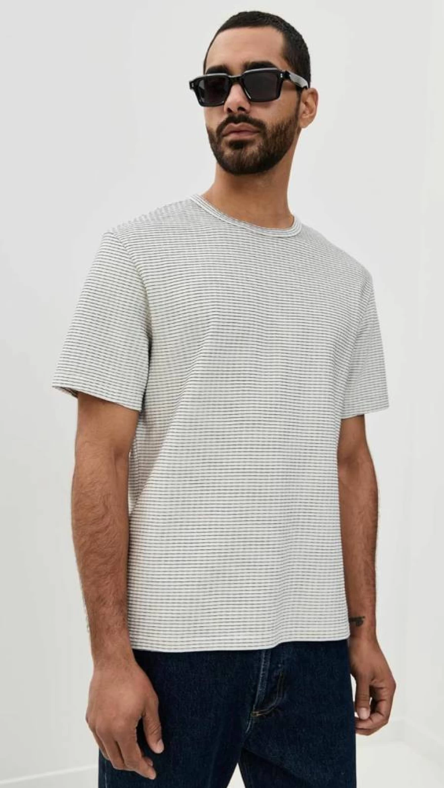 FRAME Men's Jacquard Stripe Short Sleeve T-Shirt - Premium Cotton Crewneck Tee