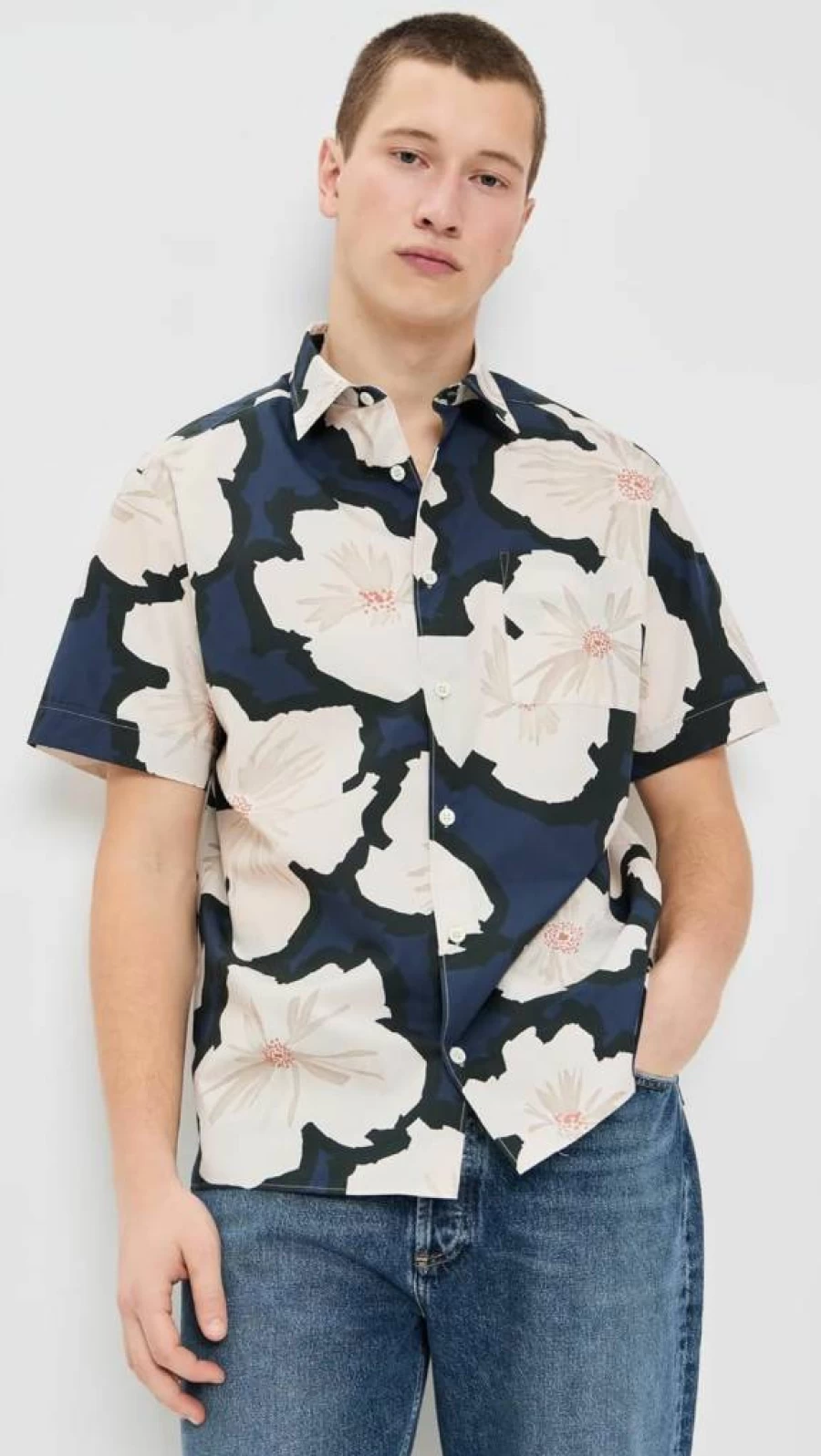 APC Men's Ross Casual Shirt - Classic Fit Button-Down for Stylish Outfits