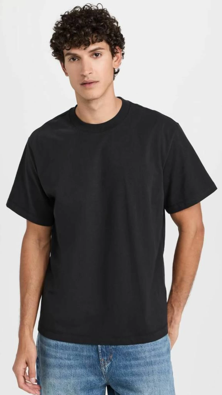 Club Monaco Men's Relaxed Fit T-Shirt - Casual Comfort Cotton Tee for Men