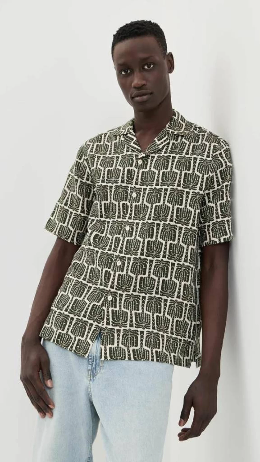Frescobol Carioca Men's Roberto Palmeira Printed Linen Shirt - Breathable Summer Casual Wear